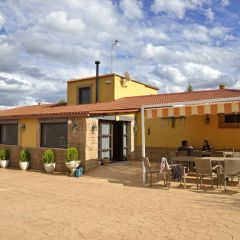 Albergue Rural Villatoya  (b)