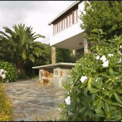 La Casa De Piedra (A Corua)