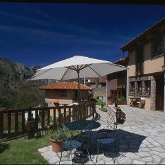 Casas Rurales La Riba (Asturias)