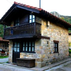 La Casita De Espinaredo (i)