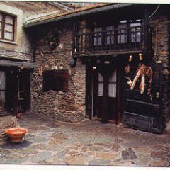 Hotel Can Borrell (Girona)