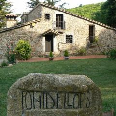 Masia Fontdellops (Girona)