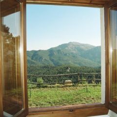 Casas Rurales Pe�a De La Ventana (b)