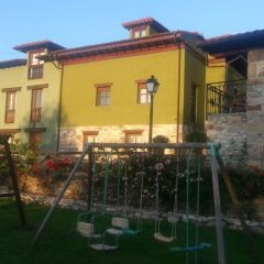 Apartamentos Ambas Aguas (Asturias)