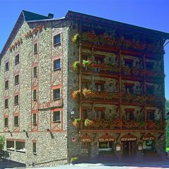 Hotel Naudi (Andorra)