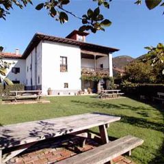 Casa De La Montaa  (Asturias)