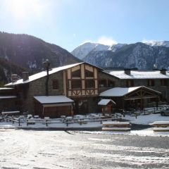 Hotel Restaurant Camp Del Serrat (Andorra)
