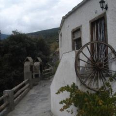 Cortijos Rurales Lorenzo Y Reondo (r)