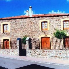 La Casa Grande De Adolfo (Badajoz)