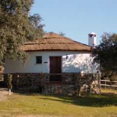 Chozos De La Dehesa (Badajoz)