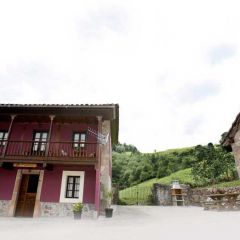 Casa Rural Les Llanielles (Asturias)