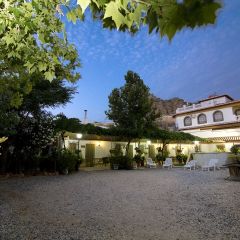 Cuevas Olmos (Granada)