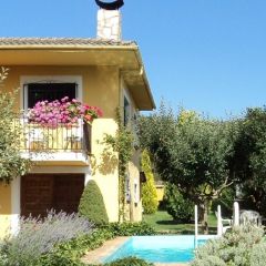 La Casa Amarilla (Len)