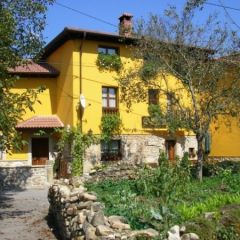 Casa de Aldea Los Campos (Asturias)